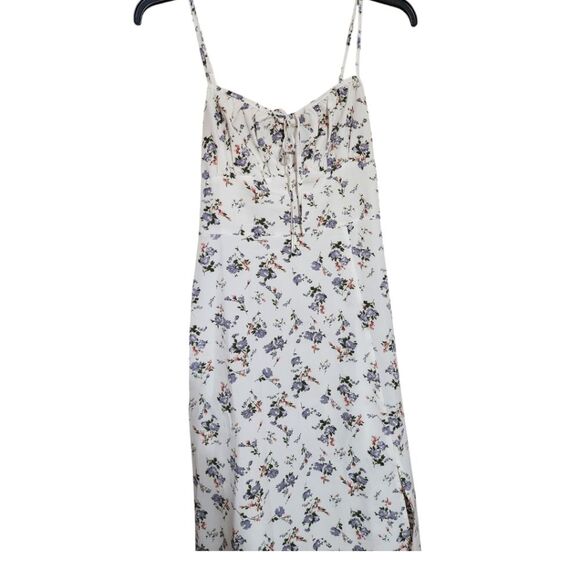 Floral Dress - Picture 5 of 7